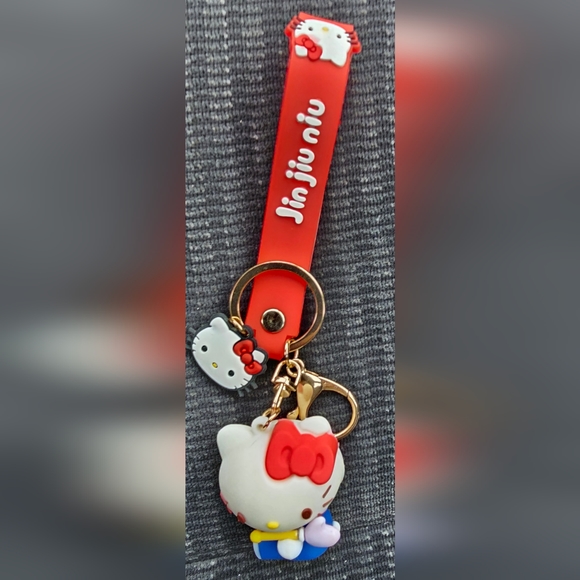 Hello Kitty Keychain. - Picture 2 of 2
